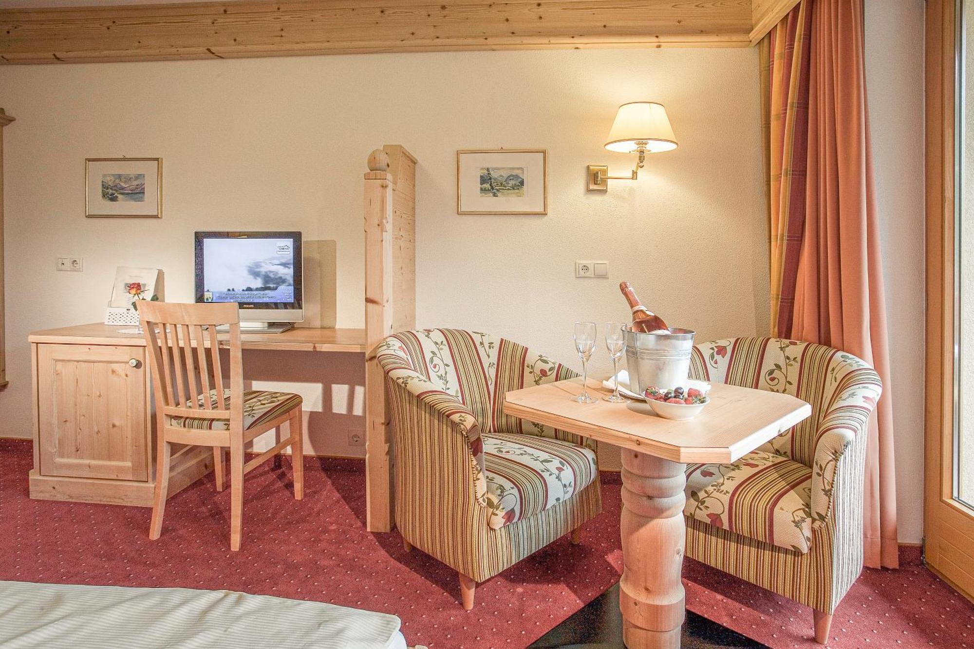 Alpenhotel Tirolerhof Gerlos Szoba fotó