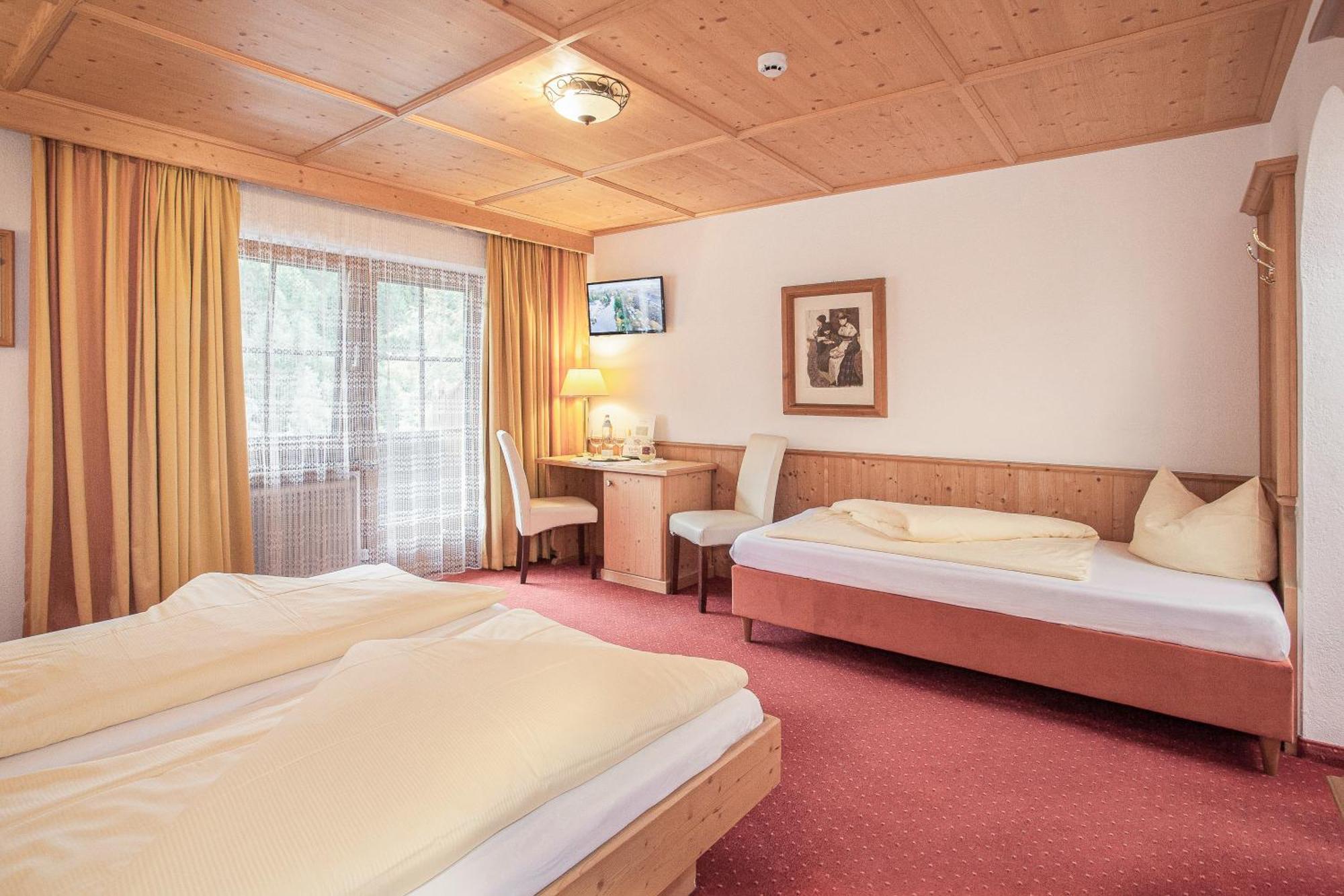 Alpenhotel Tirolerhof Gerlos Szoba fotó